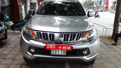 Chính chủ bán Mitsubishi Triton 2.5L MT 2016, màu bạc, nhập khẩu Thái Lan