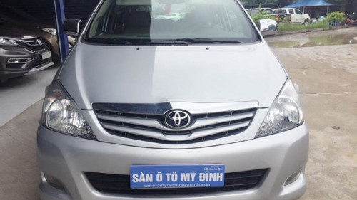 Bán xe Toyota Innova 2.0 MT đời 2009 xe gia đình, 445 triệu