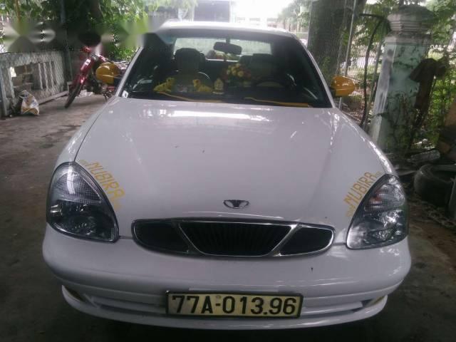 Bán xe Daewoo Nubira đời 2001, màu trắng