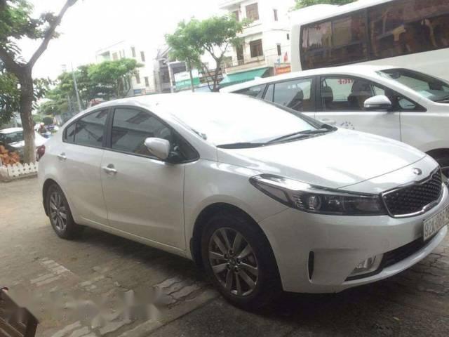 Bán xe cũ Kia Cerato đời 2016, màu trắng