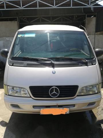 Chính chủ bán xe cũ Mercedes MB140 sản xuất 2002, màu trắng