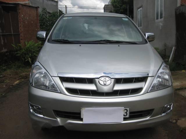 Bán xe cũ Toyota Innova G 2007, màu bạc còn mới, giá 415tr