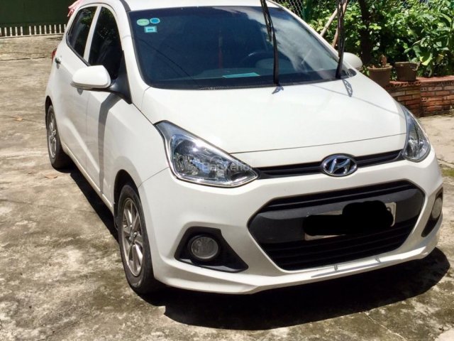 Xe Hyundai i10 đời 2016 màu trắng, 380 triệu nhập khẩu nguyên chiếc