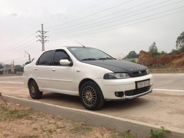 Bán xe Fiat Albea đời 2005, màu trắng, 130tr