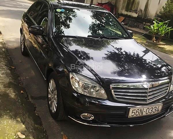 Bán Mercedes C200 đời 2009, màu đen