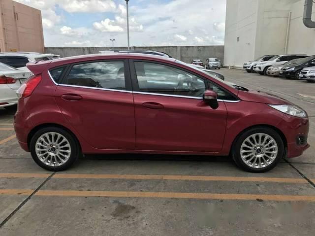 Bán ô tô Ford Fiesta đời 2014, màu đỏ ít sử dụng giá cạnh tranh