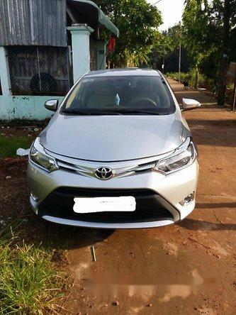 Bán xe Toyota Vios 1.5E đời 2015 chính chủ