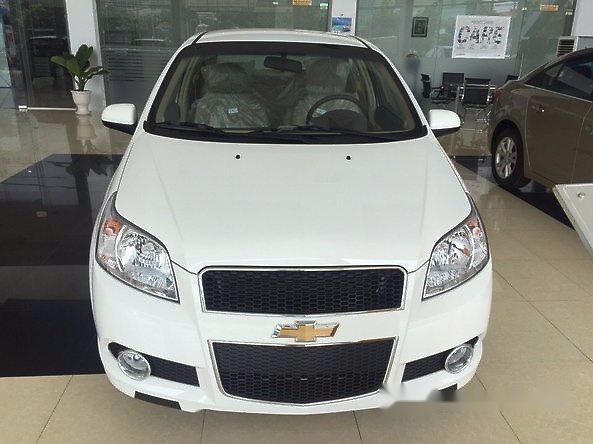 Bán Chevrolet Aveo LT đời 2016, màu trắng, giá 445tr