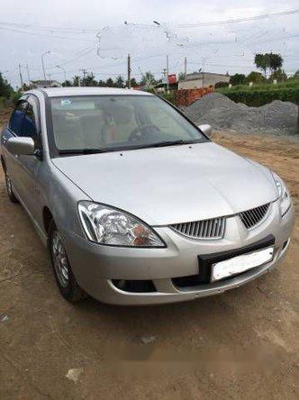 Cần bán Mitsubishi Lancer AT năm 2004 chính chủ