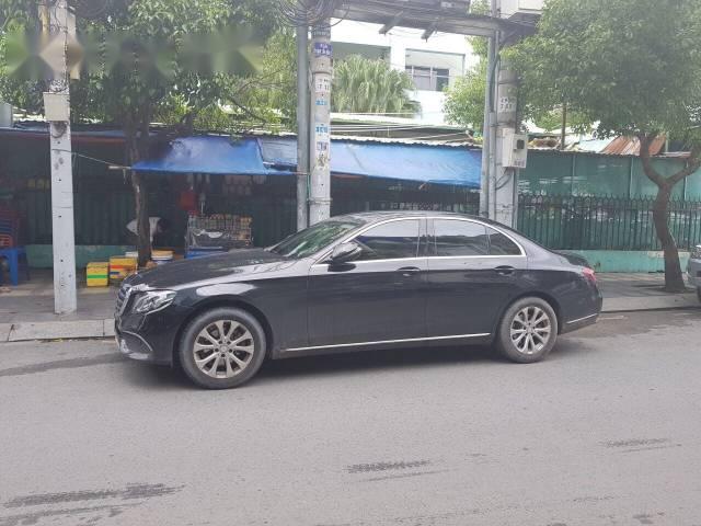 Cần bán lại xe Mercedes đời 2017, nhập khẩu nguyên chiếc