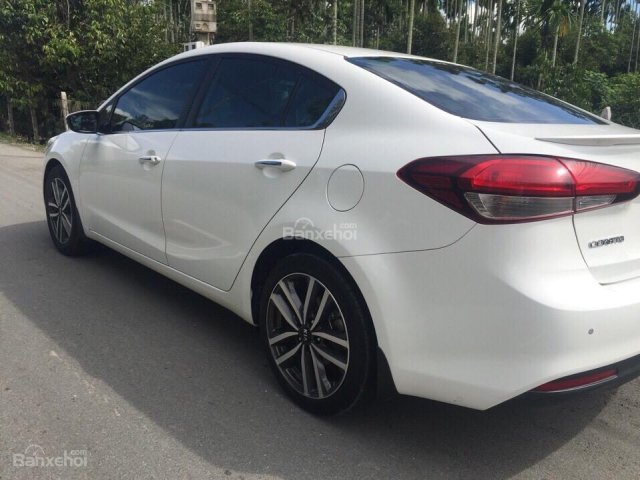 Bán ô tô Kia Cerato 1.6AT sản xuất 2016, màu trắng, giá 612tr