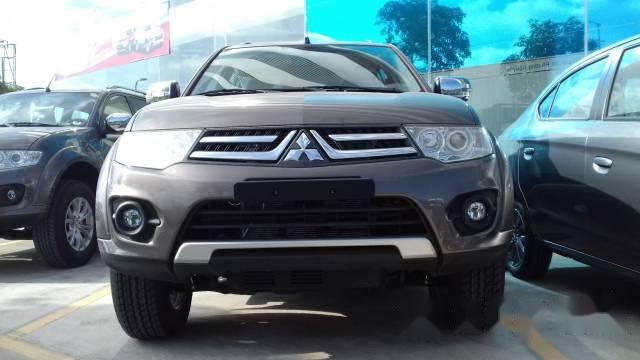 Bán xe Mitsubishi Pajero Sport 4x2 AT đời 2016, màu xám