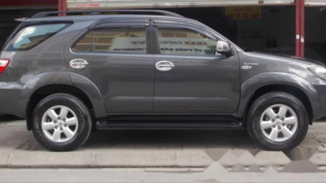 Bán Toyota Fortuner sản xuất 2011 giá cạnh tranh