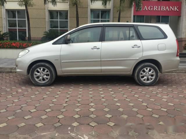 Bán xe Toyota Innova G đời 2006, giá chỉ 355 triệu