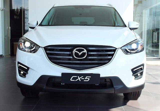 Bán ô tô Mazda CX 5 2.0 - 2WD đời 2017, màu trắng