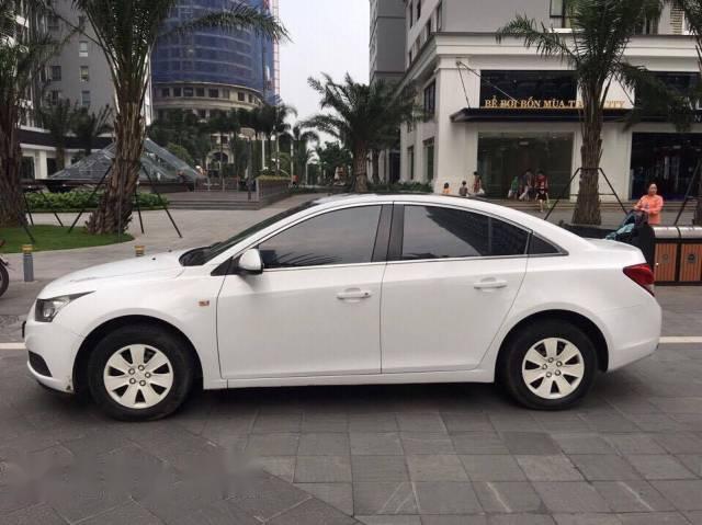 Cần bán lại xe Daewoo Lacetti SE n đời 2011, nhập khẩu chính chủ, 335 triệu