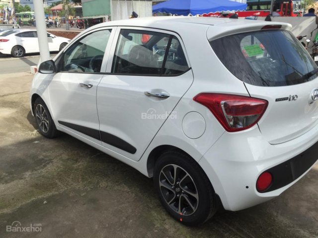 Hyundai Grand i10 2018 -khuyến mãi 20 triệu đồng chỉ 100 triệu nhận xe