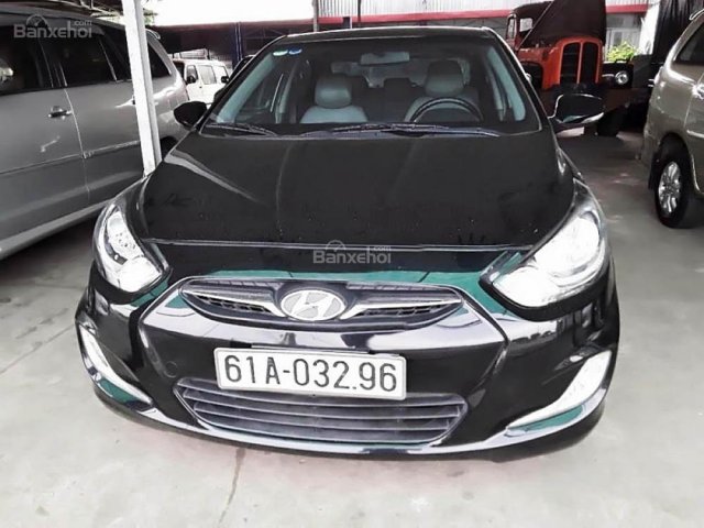 Bán xe Hyundai Accent 1.4 AT đời 2012, màu đen, nhập khẩu  