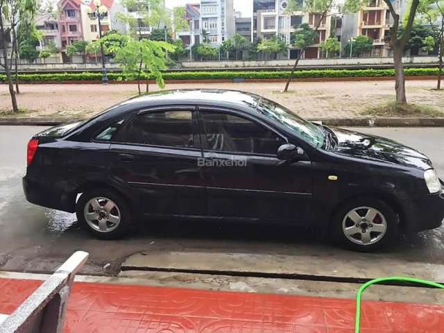 Bán Daewoo Lacetti sản xuất 2004, màu đen giá cạnh tranh