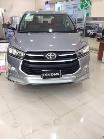 Cần bán Toyota Innova đời 2017, 793 triệu