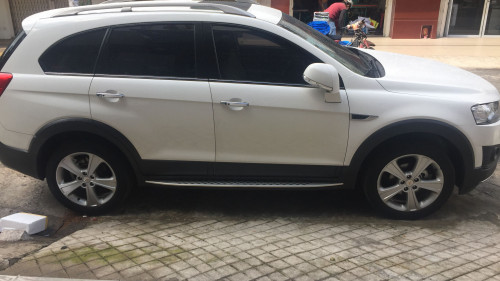 Bán xe chính chủ Chevrolet Captiva 2.4AT LTZ đời 2015, màu trắng, 690tr