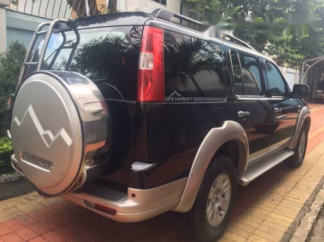 Cần bán gấp Ford Everest đời 2009, màu đen