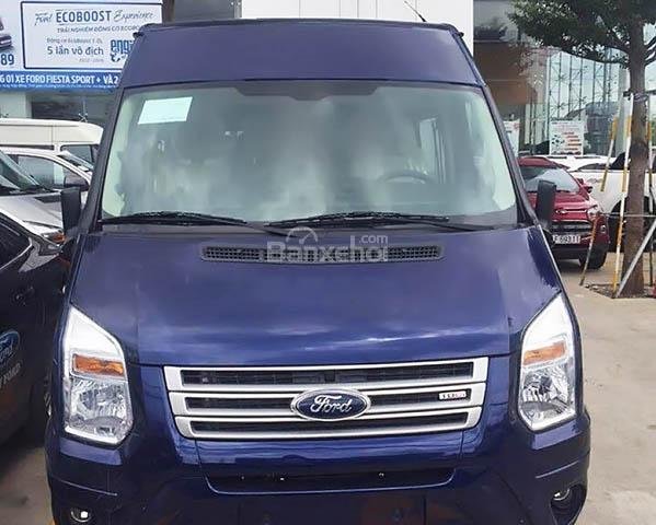 Cần bán xe Ford Transit Mid đời 2017, màu xanh lam, giá chỉ 862 triệu