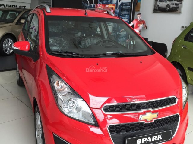 Bán xe Chevrolet Spark LT, trả góp - trả trước 80tr lấy xe, bảo hành 3 năm, Nhung 0907148849