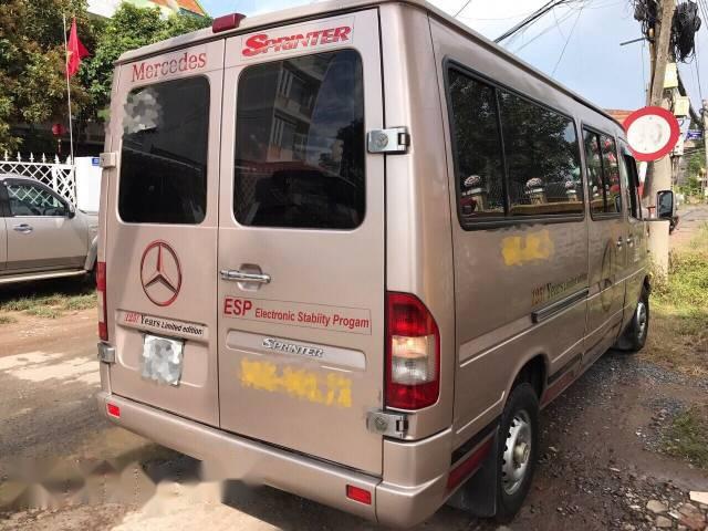 Bán ô tô Mercedes Sprinter sản xuất 2006, màu bạc, 330 triệu