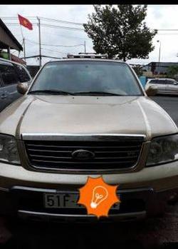 Bán xe Ford Escape 2004 chính chủ, giá tốt