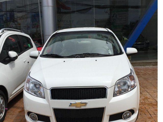 Bán Chevrolet Aveo đời 2017, hỗ trợ vay ngân hàng 80%, gọi Ms. Lam 0939193718