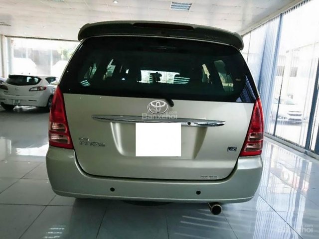 Bán xe Toyota Innova 2.0G MT sản xuất 2008, màu bạc số sàn, 445 triệu