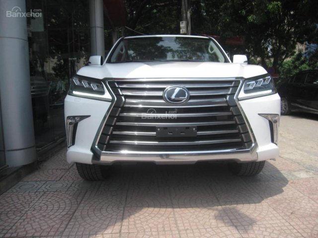 Lexus LX 570 Sportplus đời 2016, màu trắng