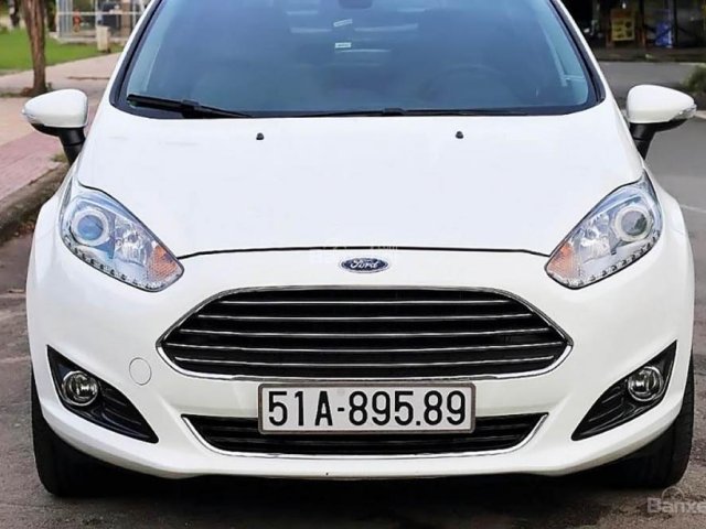 Bán Ford Fiesta Titanium 1.5 AT 2014, màu trắng số tự động, giá tốt