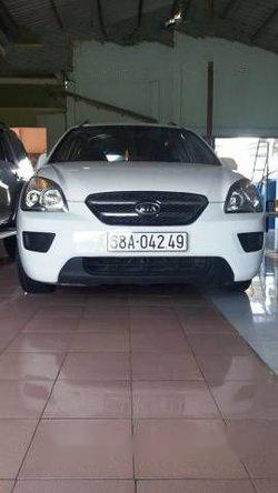 Xe Kia Carens MT 2010, màu trắng chính chủ, 399tr