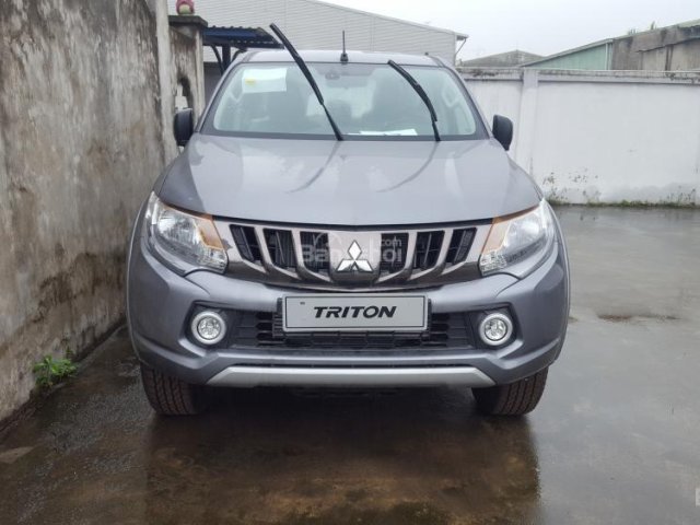 Mitsubishi Triton 1 cầu số tự động (4x2 AT MIVEC) nhập khẩu nguyên chiếc, giao xe ngay