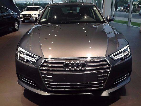 Cần bán xe Audi A4 đời 2016, màu xám