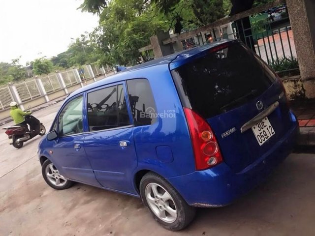 Cần bán xe Mazda Premacy đời 2003, màu xanh lam, nhập khẩu nguyên chiếc số tự động