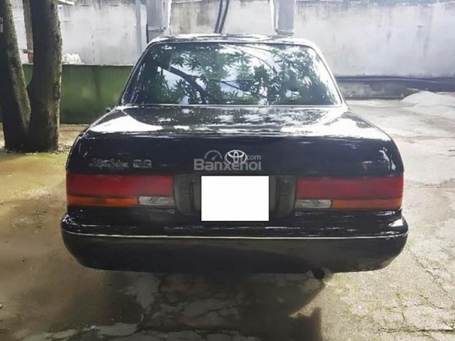 Bán lại xe Toyota Crown 3.0 MT đời 1995, màu đen, nhập khẩu nguyên chiếc, 150 triệu