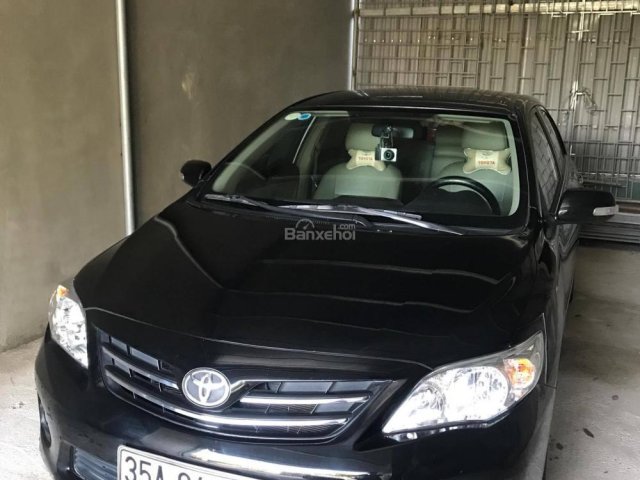 Bán Toyota Corolla altis đời 2011, màu đen, xe gia đình