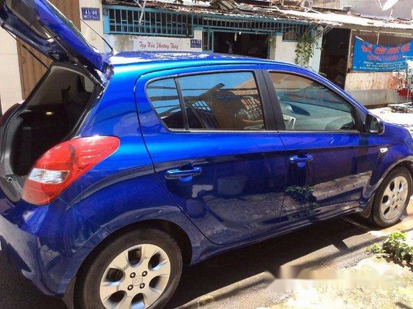 Bán Hyundai i20 Active đời 2010, màu xanh lam còn mới