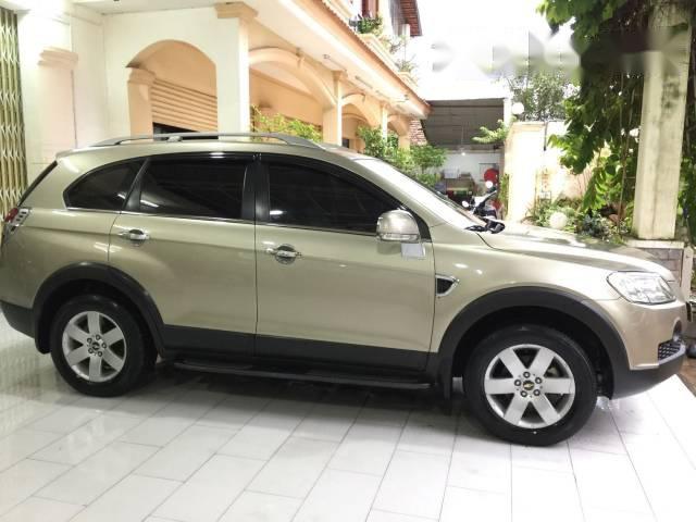 Bán xe Chevrolet Captiva LTZ năm 2008 xe gia đình, giá chỉ 335 triệu