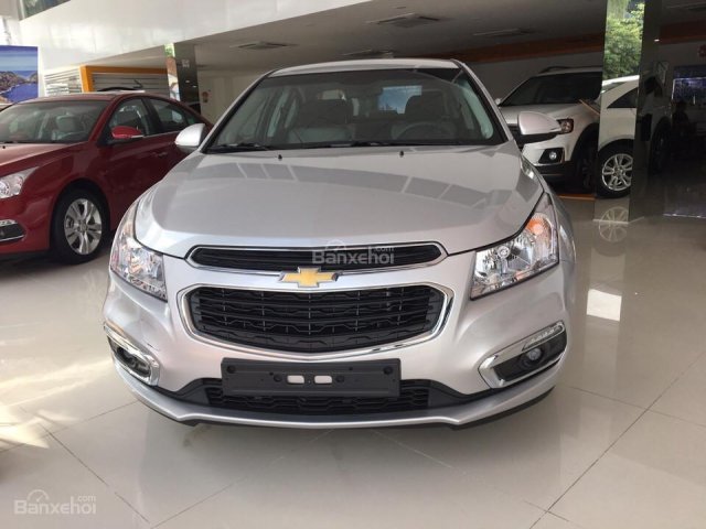 Bán Chevrolet Cruze 2018 số sàn, chạy grab uber, hỗ trợ vay 100%, giảm ngay 40tr tháng 3. LH: 09.386.33.586