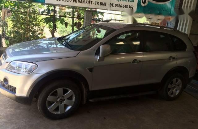 Bán gấp Chevrolet Captiva sản xuất 2007, màu bạc chính chủ, giá chỉ 335 triệu