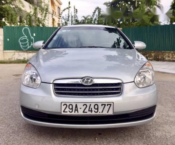 Bán xe Hyundai Verna 1.6 MT sản xuất 2009, màu xám  