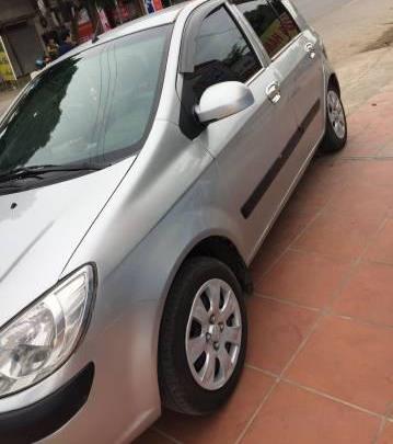 Bán xe Hyundai Getz đời 2010, màu bạc