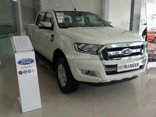 Bán Ranger XLT 4x4 MT thế hệ mới 2017, giá mềm mại