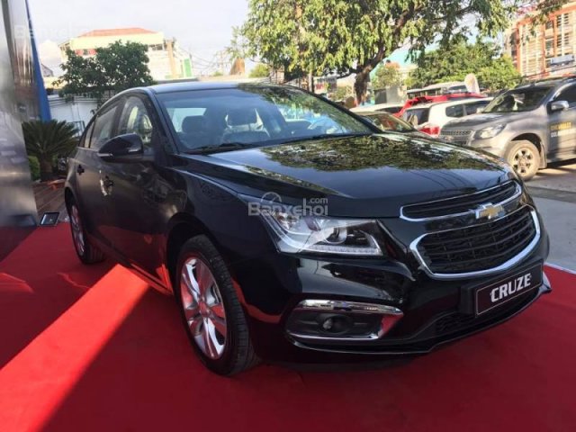 Bán Chevrolet Cruze đời 2018, chỉ với 100tr hỗ trợ vay tối đa, tư vấn nhiệt tình, hỗ trợ grab, uber