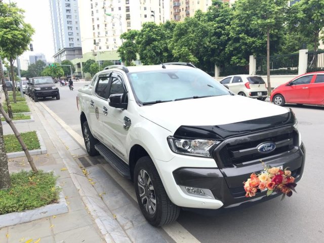 Bán Ford Ranger 3.2L Wildtrak 4x4 AT sản xuất 2016, màu trắng, xe nhập