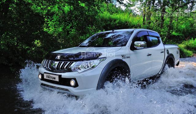 Giá xe Mitsubishi Triton GLX MT đời 2019, nhập khẩu chính hãng giá 595 triệu, nay chỉ còn 555 triệu tại Mitsubishi Vinh